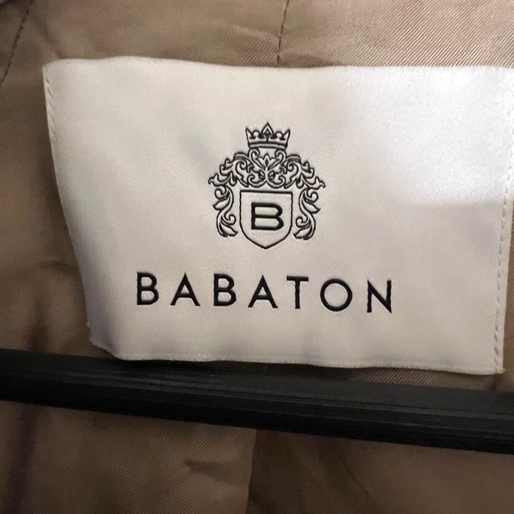 Aritzia Trench coat - Picture 3 of 8